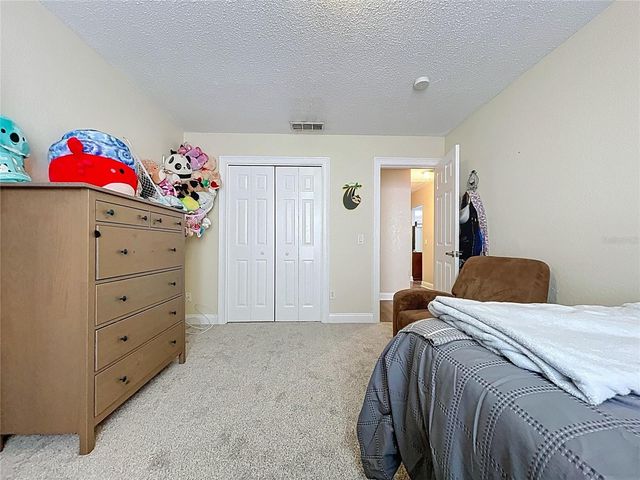 2205 ROSLYN LANE, Lakeland, FL 33812