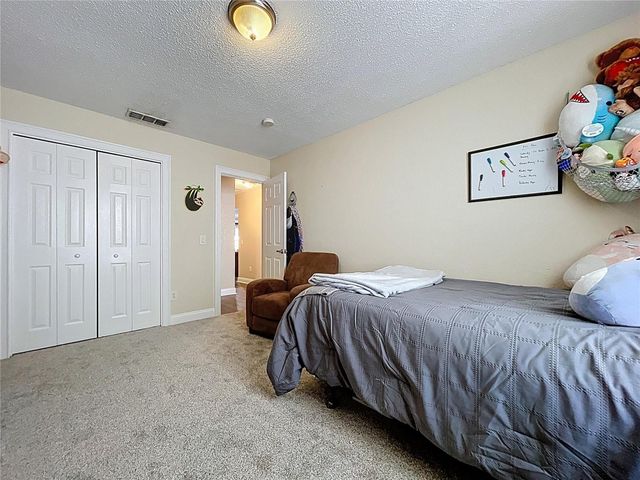 2205 ROSLYN LANE, Lakeland, FL 33812