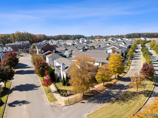 71 Hillcrest Avenue, Huntsville, AL 35806