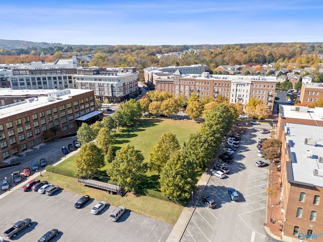 71 Hillcrest Avenue, Huntsville, AL 35806