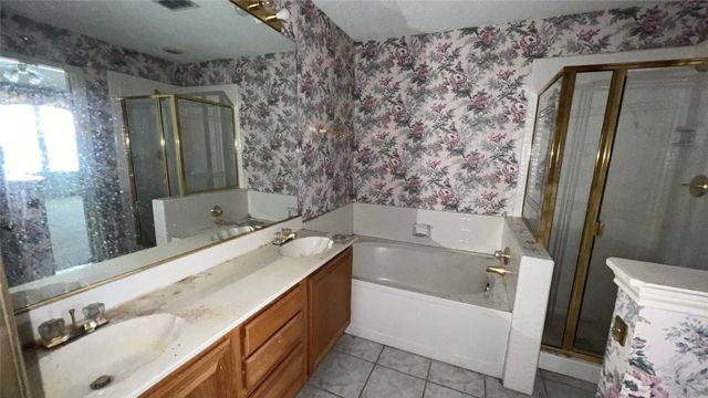 2612 Forest Creek Drive, Fort Worth, TX 76123