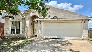 2612 Forest Creek Drive, Fort Worth, TX 76123