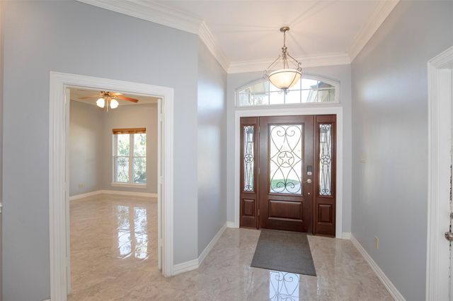 2535 Broadway Street, Dickinson, TX 77539