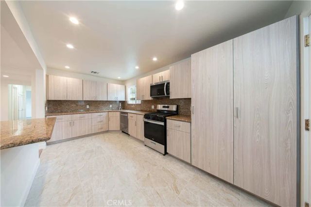 17118 Index Street, Granada Hills, CA 91344