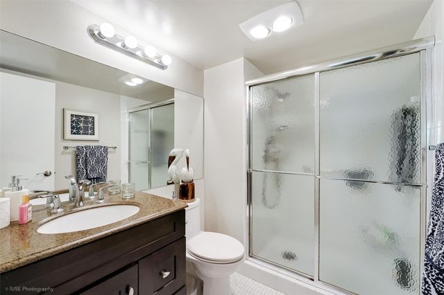 300 S Hollybrook Drive 302, Pembroke Pines, FL 33025