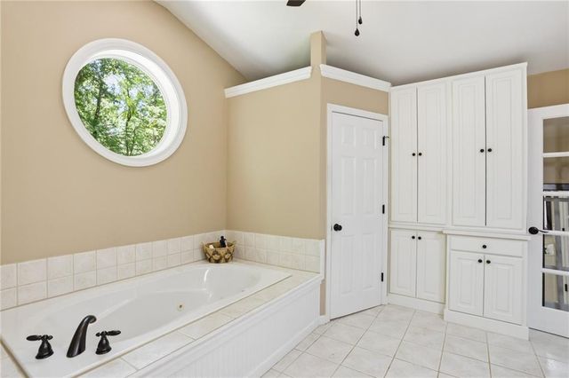 3214 Flint Lock Way NW, Marietta, GA 30064