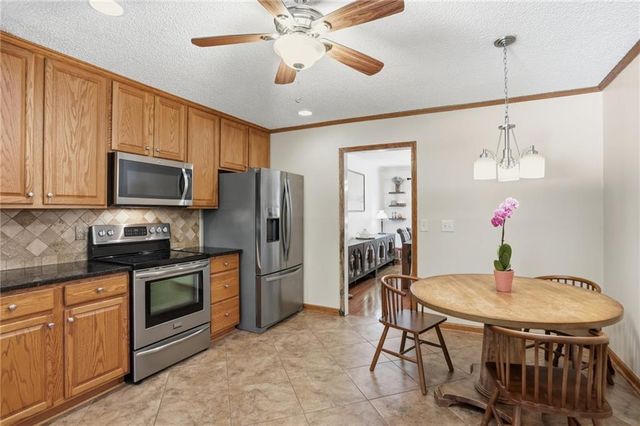 3214 Flint Lock Way NW, Marietta, GA 30064