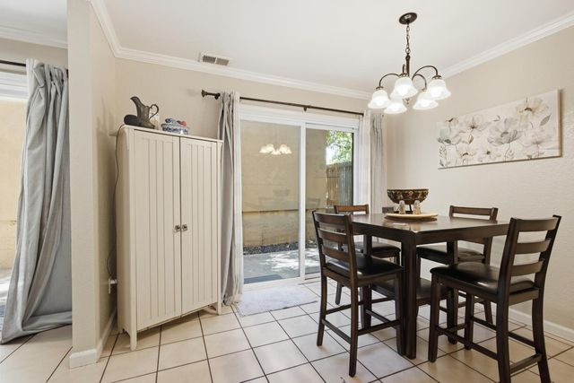 7413 Sunrise Blvd, Citrus Heights, CA 95610