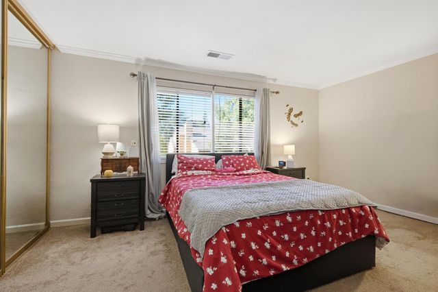 7413 Sunrise Blvd, Citrus Heights, CA 95610