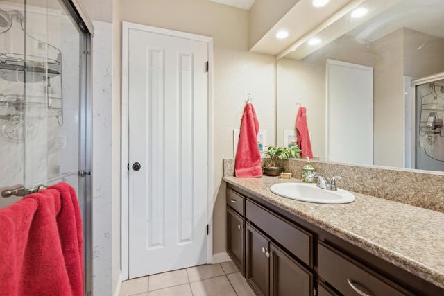 7413 Sunrise Blvd, Citrus Heights, CA 95610