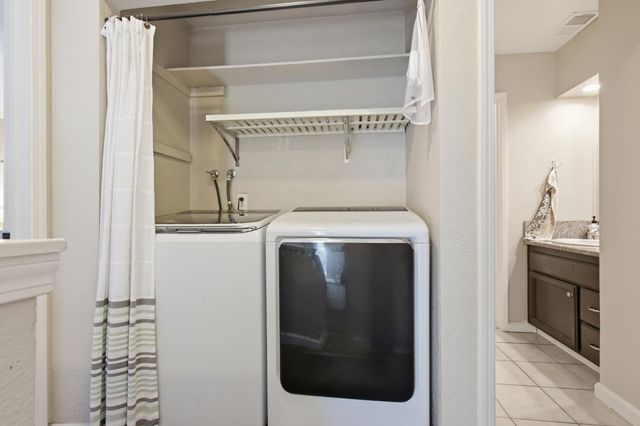 7413 Sunrise Blvd, Citrus Heights, CA 95610