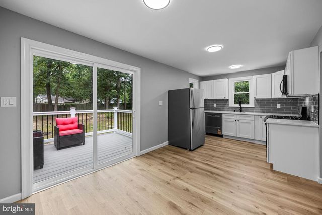 111 LINDEN TER, Williamstown, NJ 08094