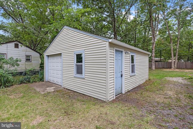 111 LINDEN TER, Williamstown, NJ 08094