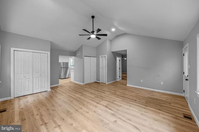 111 LINDEN TER, Williamstown, NJ 08094