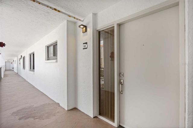 11 SUNSET DRIVE 505, Sarasota, FL 34236