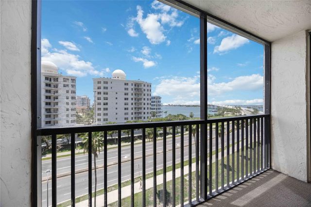 11 SUNSET DRIVE 505, Sarasota, FL 34236