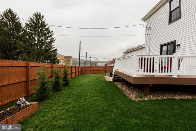 515 MAPLE AVE, Marysville, PA 17053