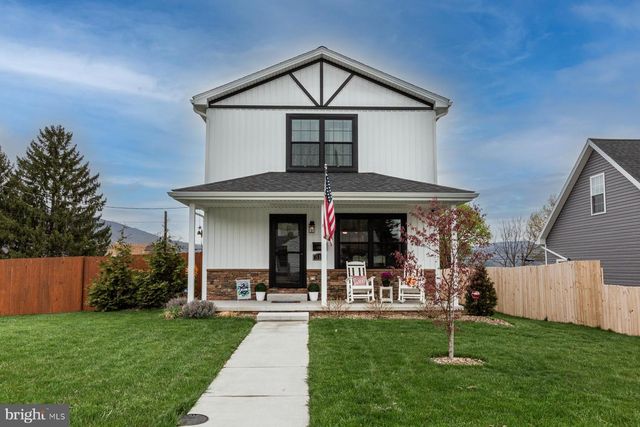 515 MAPLE AVE, Marysville, PA 17053