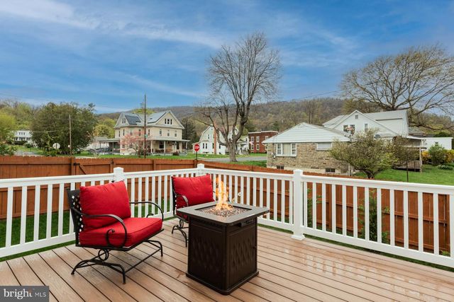 515 MAPLE AVE, Marysville, PA 17053