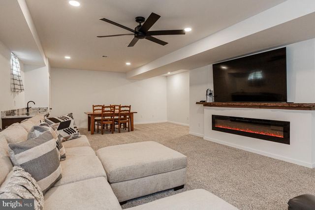 515 MAPLE AVE, Marysville, PA 17053