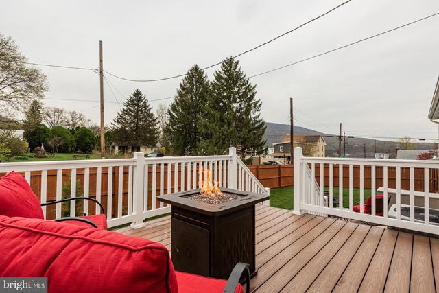 515 MAPLE AVE, Marysville, PA 17053