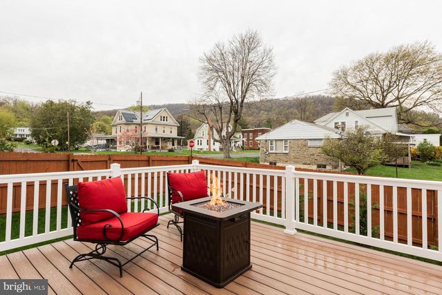 515 MAPLE AVE, Marysville, PA 17053