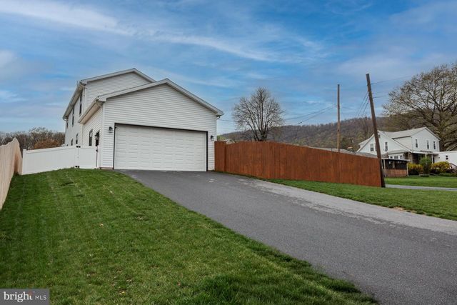 515 MAPLE AVE, Marysville, PA 17053