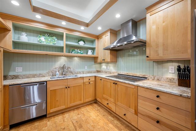 1 BEACH DRIVE SE 2211, St Petersburg, FL 33701