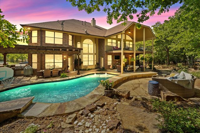 3604 Post Oak Trail, Corinth, TX 76210
