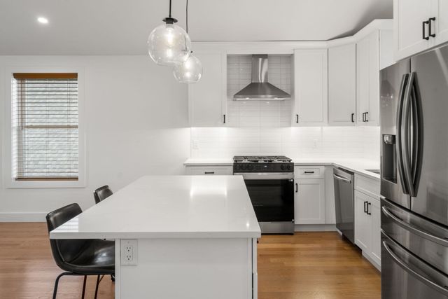 43-45 Wellington St 3, Waltham, MA 02451