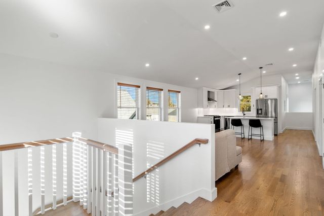 43-45 Wellington St 3, Waltham, MA 02451