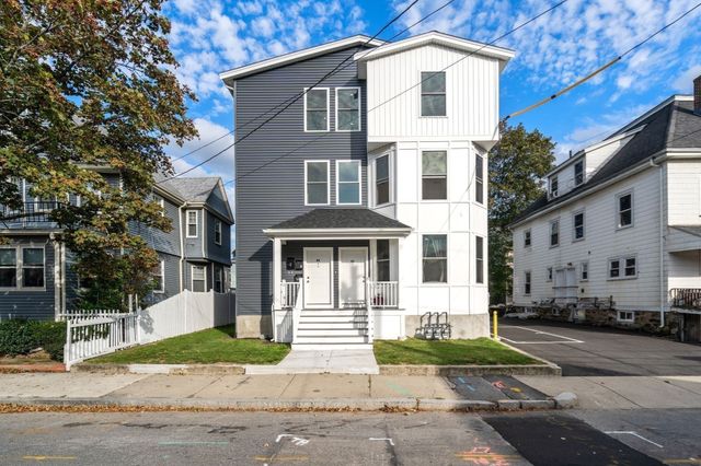 43-45 Wellington St 3, Waltham, MA 02451