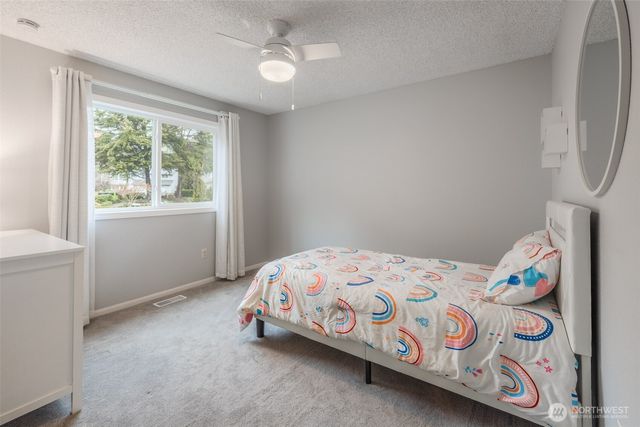 25650 44th Avenue S, Kent, WA 98032