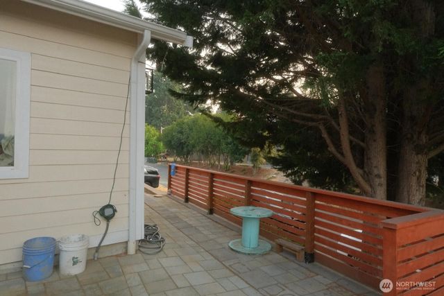 4012 122nd Avenue SE, Bellevue, WA 98006