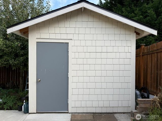 4012 122nd Avenue SE, Bellevue, WA 98006