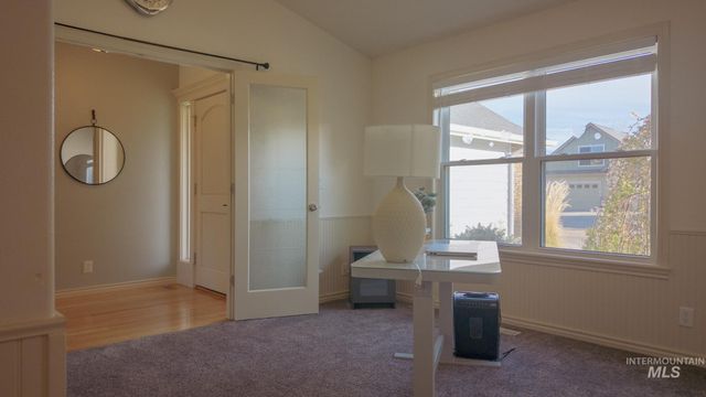 334 E Burney Glen Dr, Meridian, ID 83646