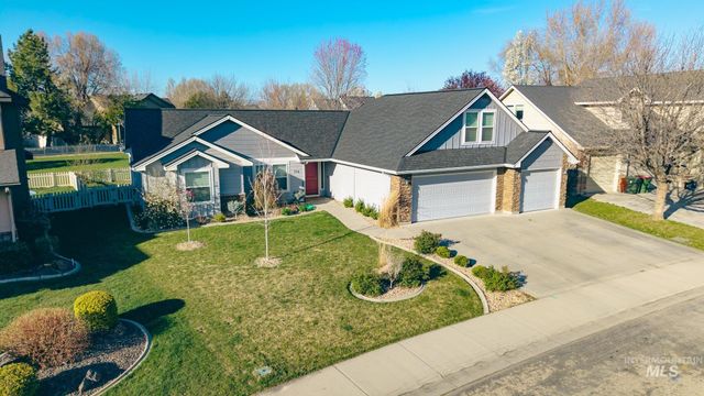 334 E Burney Glen Dr, Meridian, ID 83646