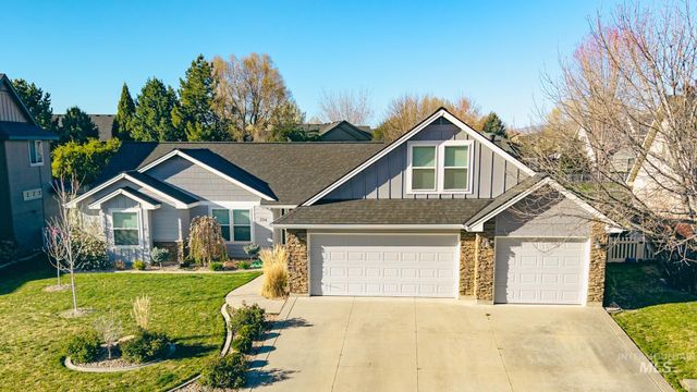 334 E Burney Glen Dr, Meridian, ID 83646