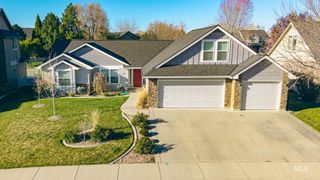 334 E Burney Glen Dr, Meridian, ID 83646