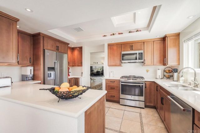 2668 Sugarpine Ln, Fallbrook, CA 92028