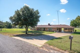 3121 VZ County Road 1215, Grand Saline, TX 75140