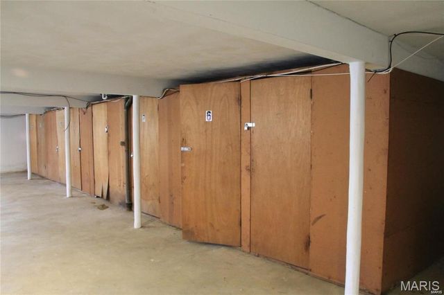 5349 Arsenal 5, St Louis, MO 63139