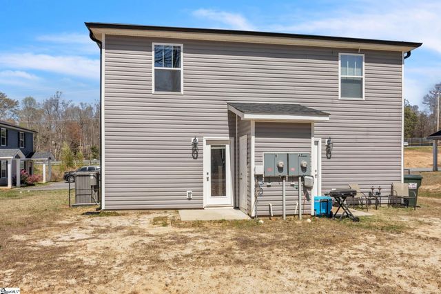 109 Old Liberty Road, Easley, SC 29640