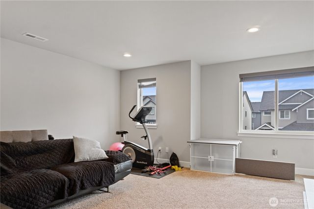 7401 174th St Ct E, Puyallup, WA 98375