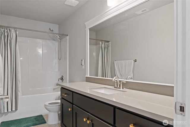 7401 174th St Ct E, Puyallup, WA 98375