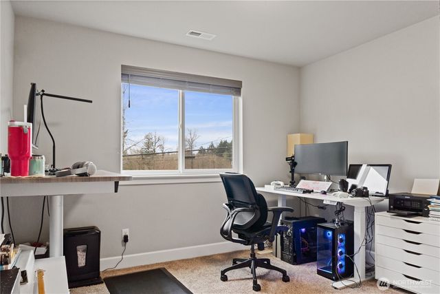 7401 174th St Ct E, Puyallup, WA 98375