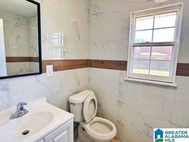 1301 MARTIN LUTHER KING BOULEVARD, Northport, AL 35476