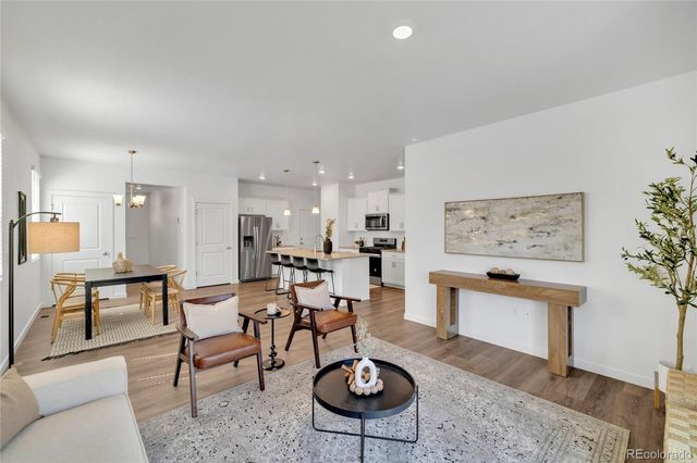 212 S Uriah Street, Aurora, CO 80018