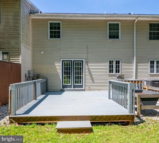 26 HIGHLAND CT, Reinholds, PA 17569