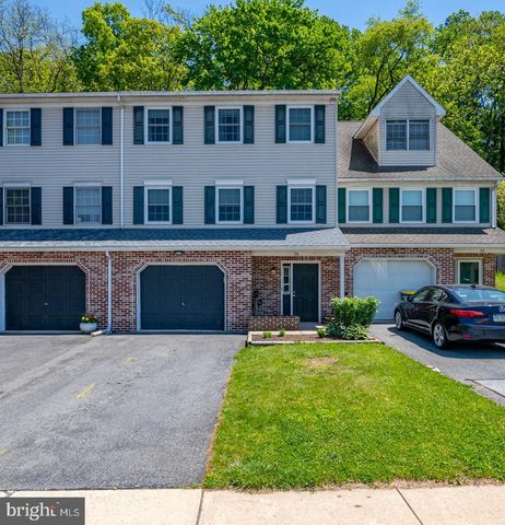 26 HIGHLAND CT, Reinholds, PA 17569